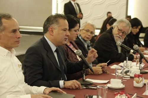 UIF mantiene indagatorias por alta corrupción en sexenio pasado: Nieto