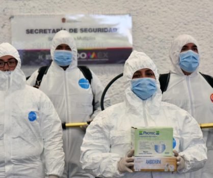 Con el propósito de prevenir posibles contagios al personal operativo de la secretaría de seguridad ante la contingencia covid-19, se ha repartido hasta el momento cerca de 600 mil productos de higiene entre cubre bocas y antibacteriales