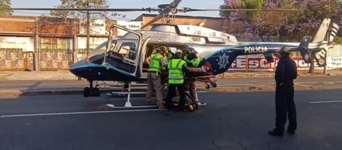Helicópteros de Ecatepec aterrizan en Vía Morelos para trasladar de emergencia a motociclistas heridos de gravedad