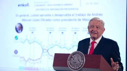 AMLO admite que su declaración sobre el sistema de salud fue para generar controversia