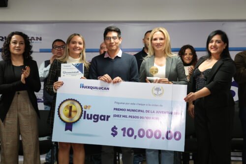 Entrega Huixquilucan el “premio municipal de la juventud 2024”