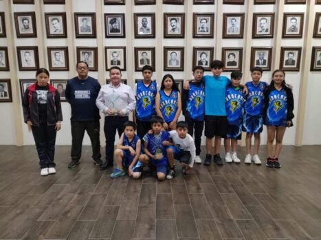 Club de basquetbol “Huracanes” presenta propuestas para fomentar el deporte en Tenango del Aire