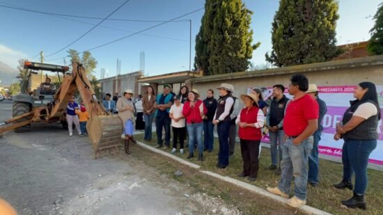Alcaldesa Ivette Topete Inicia Obra de Pavimentación en San Diego Huehuecalco