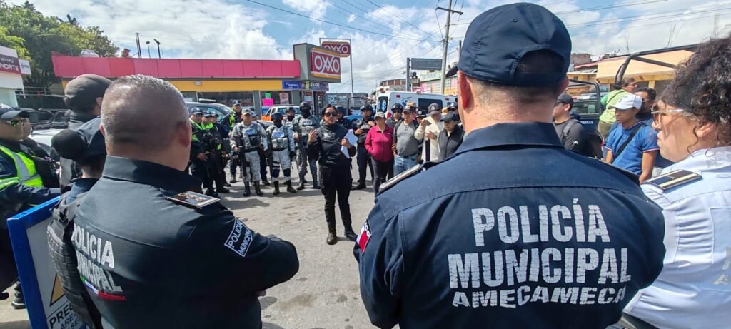 ¡Hasta encontrarlos! Alcaldesa Ivette Topete pone el C2 y fuerza policíaca de Amecameca en manos de familiares de cuatro desaparecidos