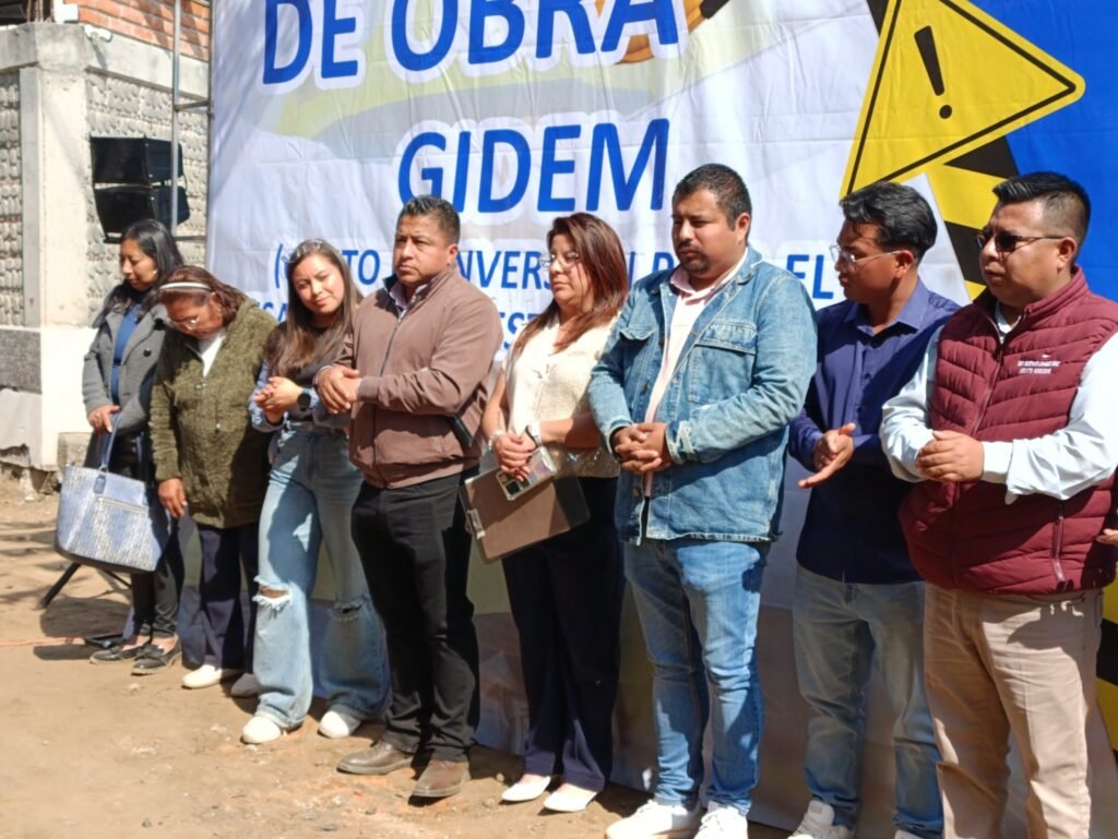 Inicia la repavimentación de la calle Ocampo en Poxtla, Ayapango