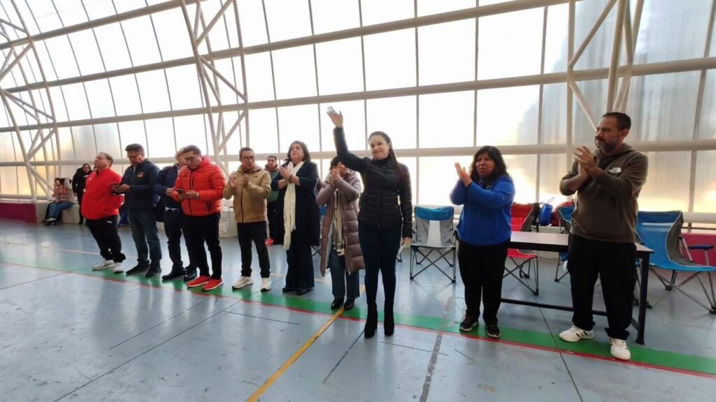 Inaugura alcaldesa Ivette Topete los Segundos Juegos Deportivos de Educación Básica en Amecameca