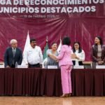 Entregan en Texcoco certificados de competencia laboral a servidores públicos