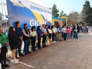 Entrega Margarito Soriano pavimentación de la calle Ocampo en Poxtla y anuncia avances en la explanada