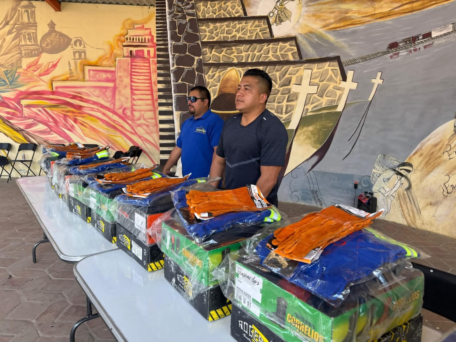 Ayapango fortalece a su personal de Servicios Públicos con entrega de uniformes