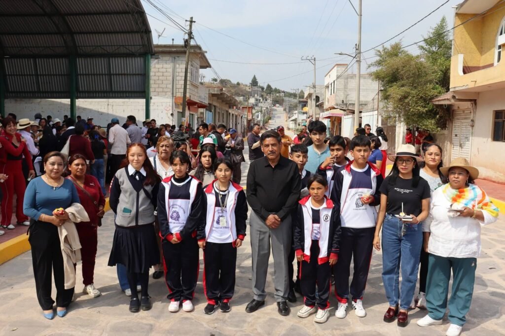 Refuerzan apoyo a educación y espacios comunitarios en Tepetlixpa